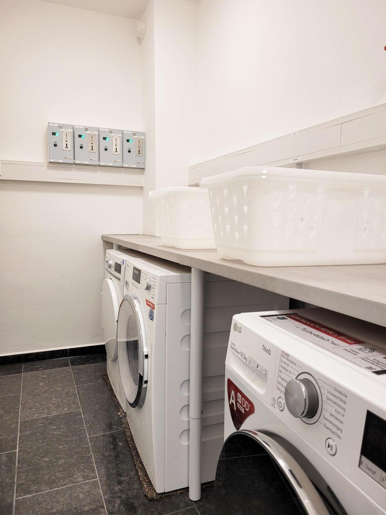 Moderne 1 Zimmer Ferienwohnung Mit Sonnenterrasse Und Parkplatz, In Ruhiger Lage, Nur Wenige Gehminuten Zum Ostsee Sandstrand Scharbeutz Εξωτερικό φωτογραφία