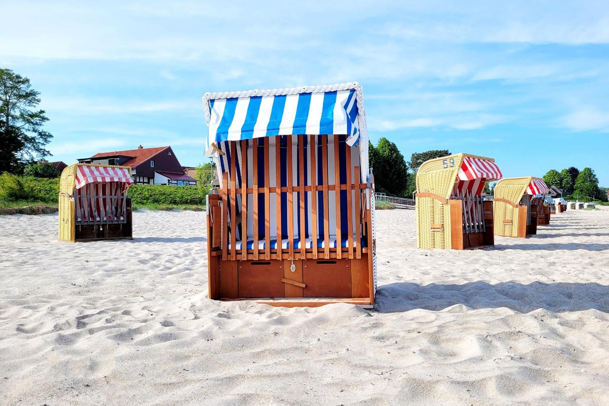 Moderne 1 Zimmer Ferienwohnung Mit Sonnenterrasse Und Parkplatz, In Ruhiger Lage, Nur Wenige Gehminuten Zum Ostsee Sandstrand Scharbeutz Εξωτερικό φωτογραφία