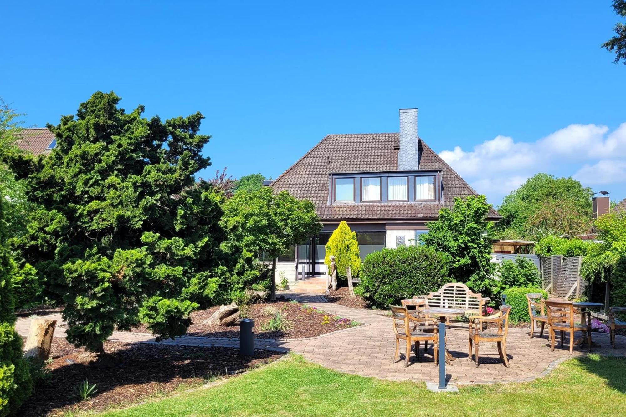 Moderne 1 Zimmer Ferienwohnung Mit Sonnenterrasse Und Parkplatz, In Ruhiger Lage, Nur Wenige Gehminuten Zum Ostsee Sandstrand Scharbeutz Εξωτερικό φωτογραφία